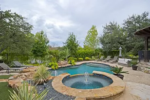 2613 Round Table Blvd, Lewisville, TX 75056 - Photo 33