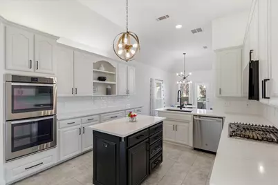 8212 Hallmark Drive, North Richland Hills, TX 76182 - Photo 29