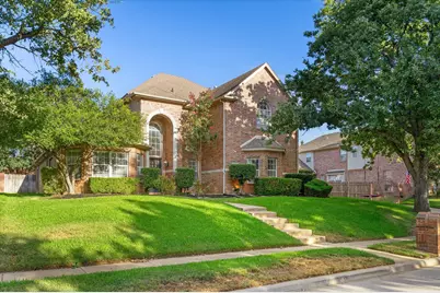 8212 Hallmark Drive, North Richland Hills, TX 76182 - Photo 3