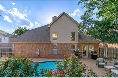 8212 Hallmark Drive, North Richland Hills, TX 76182 - Photo 39