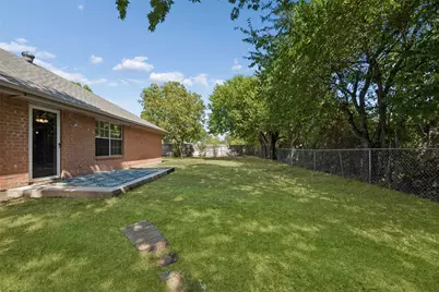 1301 Clearfield Drive, Cleburne, TX 76033 - Photo 27