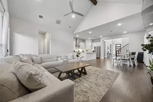 2270 English Ivy Rd, Frisco, TX 75033 - Photo 9