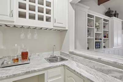 257 Willow Ridge Road, Fort Worth, TX 76103 - Photo 15