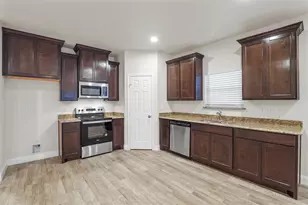 415 Williams Dr, Commerce, TX 75428 - Photo 5