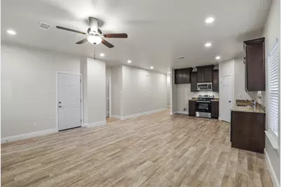 415 Williams Drive, Commerce, TX 75428 - Photo 3