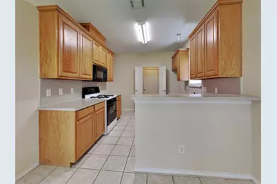 1829 Carver Drive, Carrollton, TX 75010 - Photo 5