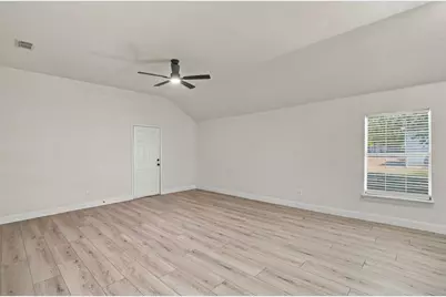 807 Wyatt Street, Waxahachie, TX 75165 - Photo 9
