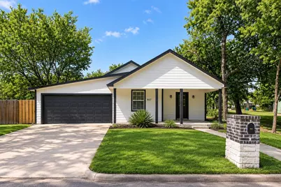 807 Wyatt Street, Waxahachie, TX 75165 - Photo 37