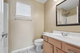 932 Avondale Ln, Plano, TX 75025 - Photo 23