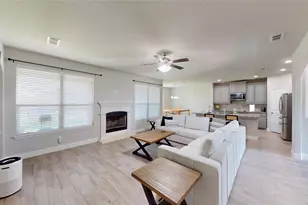 5205 Shelter Point Ct, Mansfield, TX 76063 - Photo 5