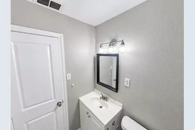 2001 S 9th Street, Temple, TX 76504 - Photo 25