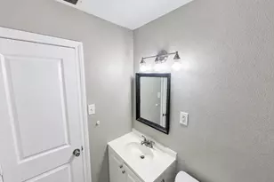 2001 S 9th St, Temple, TX 76504 - Photo 25