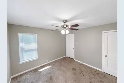 2001 S 9th Street, Temple, TX 76504 - Photo 17