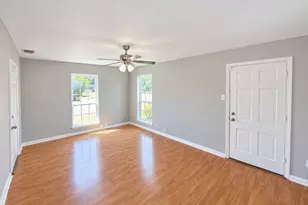 2001 S 9th St, Temple, TX 76504 - Photo 5