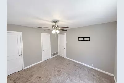 2001 S 9th Street, Temple, TX 76504 - Photo 13