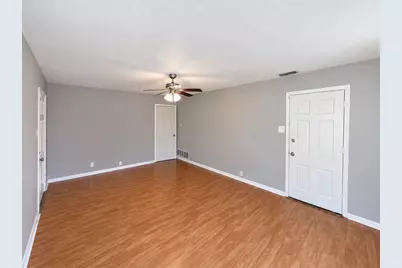 2001 S 9th Street, Temple, TX 76504 - Photo 3