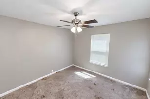 2001 S 9th St, Temple, TX 76504 - Photo 15