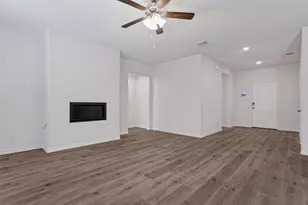 7322 Farmhouse Dr, Garland, TX 75043 - Photo 5