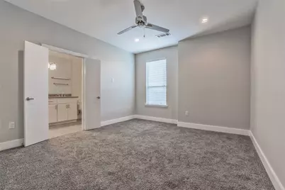 6051 Ross Avenue #110, Dallas, TX 75206 - Photo 15