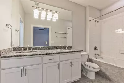 6051 Ross Avenue #110, Dallas, TX 75206 - Photo 21