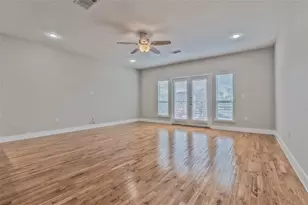 6051 Ross Ave, Dallas, TX 75206 - Photo 11