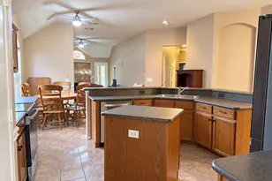 606 Lake Bridge Dr, Lake Dallas, TX 75065 - Photo 5