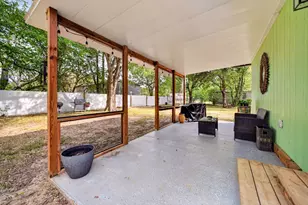 302 Longleaf St, Gun Barrel City, TX 75156 - Photo 27