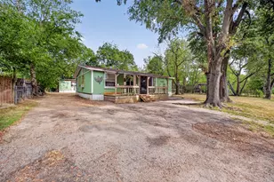 302 Longleaf St, Gun Barrel City, TX 75156 - Photo 31