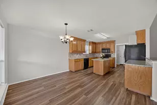 332 Hacienda Dr, Waxahachie, TX 75165 - Photo 17