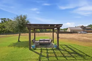 115 Cold Water Creek Ln, Weatherford, TX 76088 - Photo 35