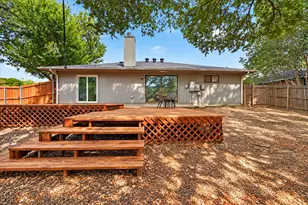 806 Creekside Dr, Euless, TX 76040 - Photo 29