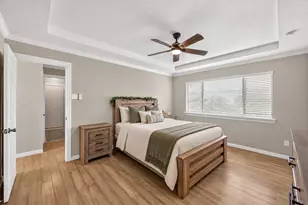 806 Creekside Dr, Euless, TX 76040 - Photo 17