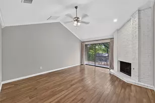 806 Creekside Dr, Euless, TX 76040 - Photo 15