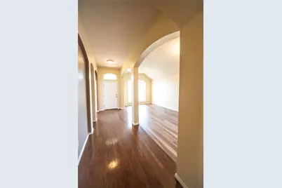 5521 Riverview Drive, The Colony, TX 75056 - Photo 3