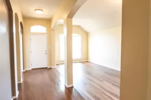 5521 Riverview Dr, The Colony, TX 75056 - Photo 3