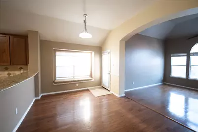 5521 Riverview Drive, The Colony, TX 75056 - Photo 13