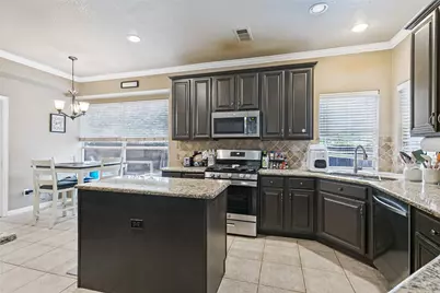 2314 Balleybrooke Drive, Lewisville, TX 75077 - Photo 9
