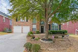 2314 Balleybrooke Dr, Lewisville, TX 75077 - Photo 1