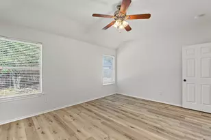204 Troxell Blvd, Rhome, TX 76078 - Photo 19