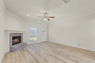 204 Troxell Blvd, Rhome, TX 76078 - Photo 27