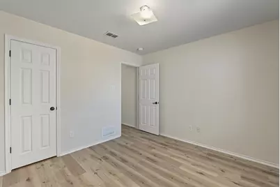 204 Troxell Boulevard, Rhome, TX 76078 - Photo 33