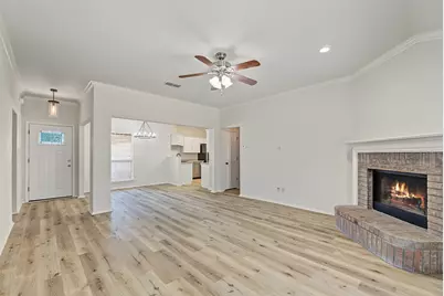 204 Troxell Boulevard, Rhome, TX 76078 - Photo 11