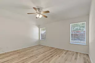 204 Troxell Blvd, Rhome, TX 76078 - Photo 17