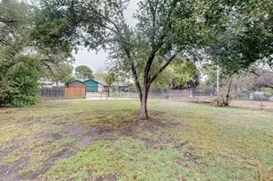 3842 Commonwealth Dr, Garland, TX 75043 - Photo 13