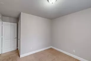 3842 Commonwealth Dr, Garland, TX 75043 - Photo 9