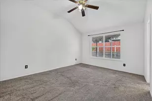 9929 Long Rifle Dr, Fort Worth, TX 76108 - Photo 13