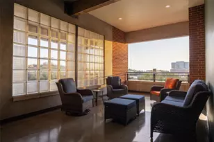 2502 Live Oak St, Dallas, TX 75204 - Photo 19