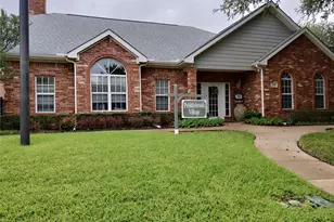 918 Bridges Dr, Arlington, TX 76012 - Photo 5