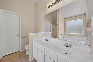 844 Canyon Cove Dr, Burleson, TX 76028 - Photo 11
