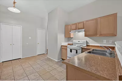 844 Canyon Cove Drive, Burleson, TX 76028 - Photo 5